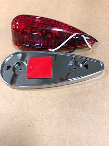 Airstream Clearance Light W/Curved Bezel Red