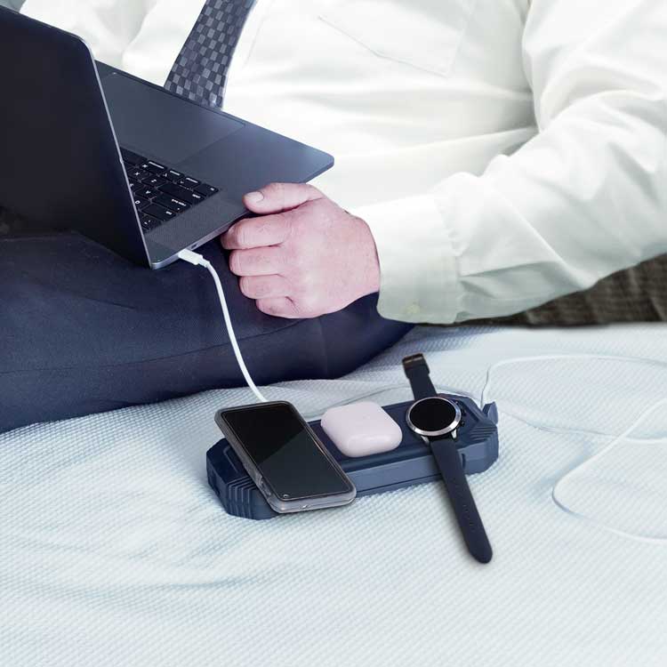 Lion Eclipse wireless charger