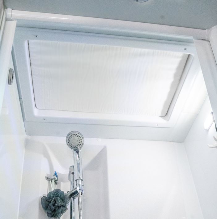 Leisure Travel Van Skylight Cover & Insulator