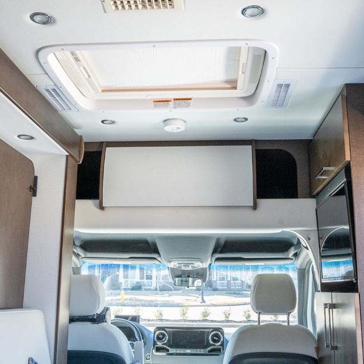 Leisure Travel Van Skylight Cover & Insulator