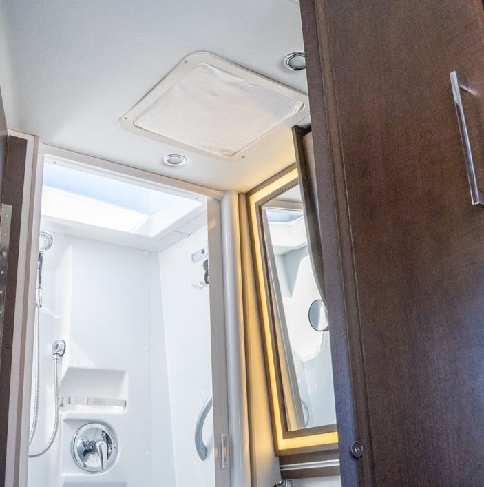 Leisure Travel Van Skylight Cover & Insulator